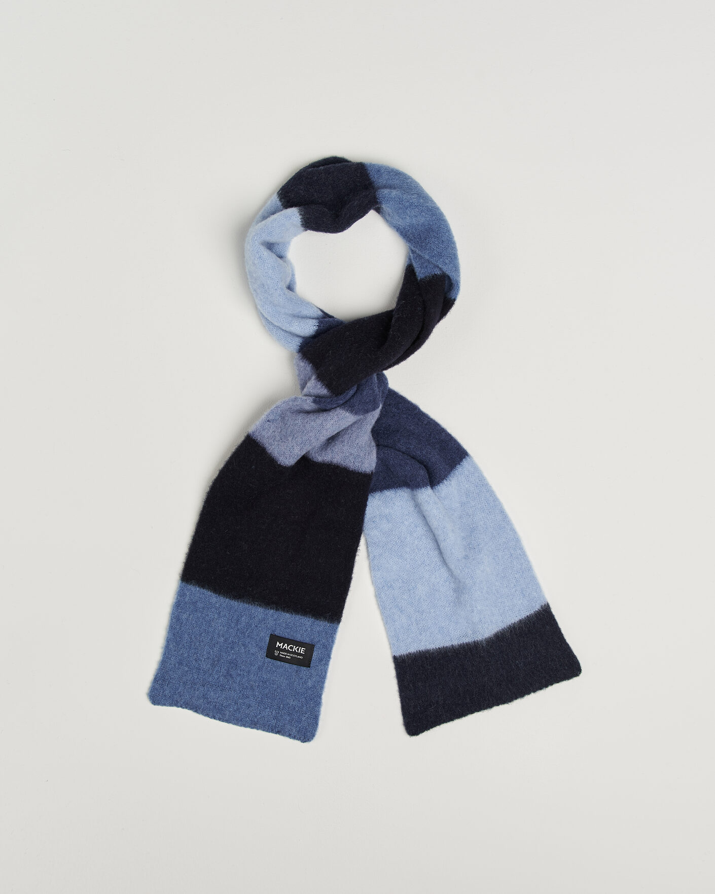 Herre | Halstørklæder | Robert Mackie | Rona Ribbed Shaggy Lambswool Scarf Blue