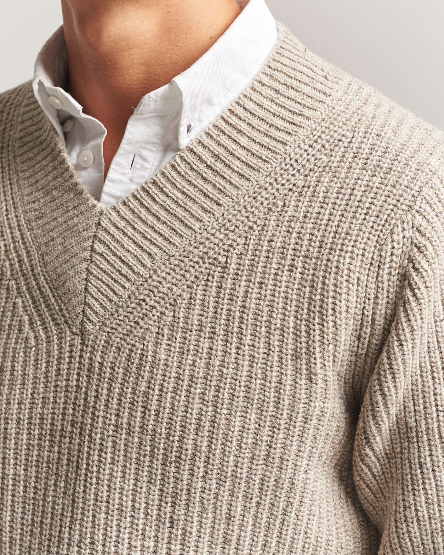 Herre | Trøjer | Morgano | Fisherman Ribb Donegal Knitted V-Neck Beige