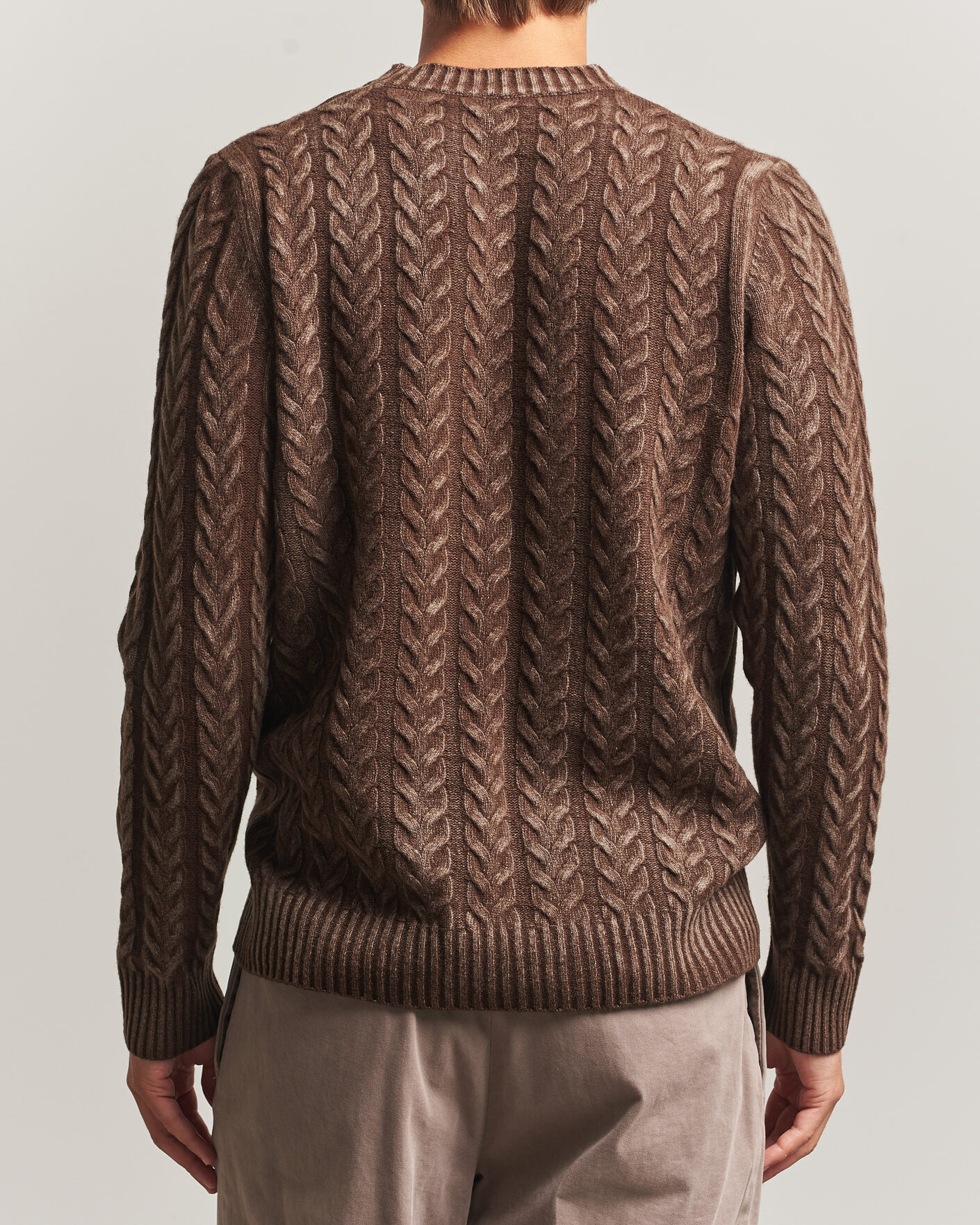 Herre | Trøjer | Morgano | Cable Knitted Brushed Dyed Wool Crew Brown
