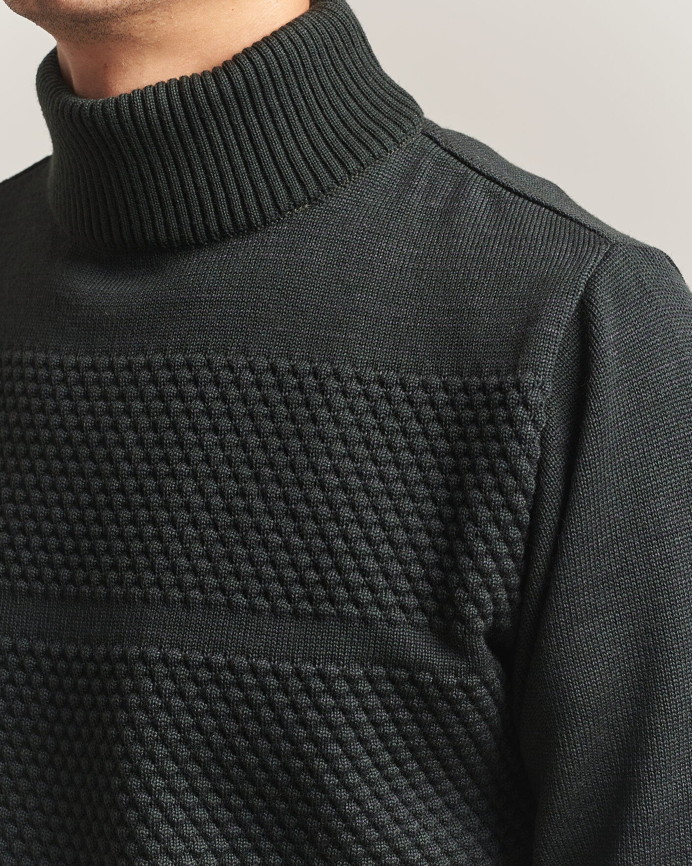 Herre | Trøjer | S.N.S. Herning | Fisherman High Neck Terrain Green