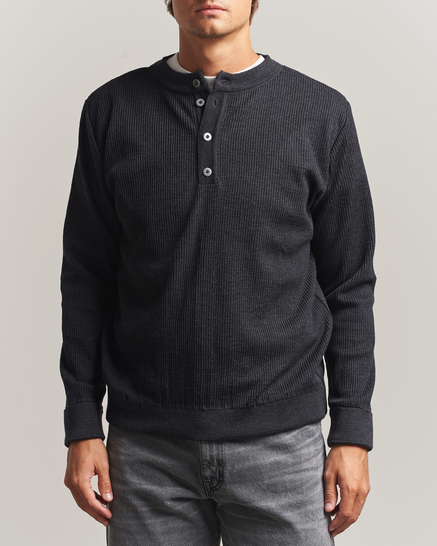 Herre | Trøjer | S.N.S. Herning | Stamina Rib Henley Magnetite Black