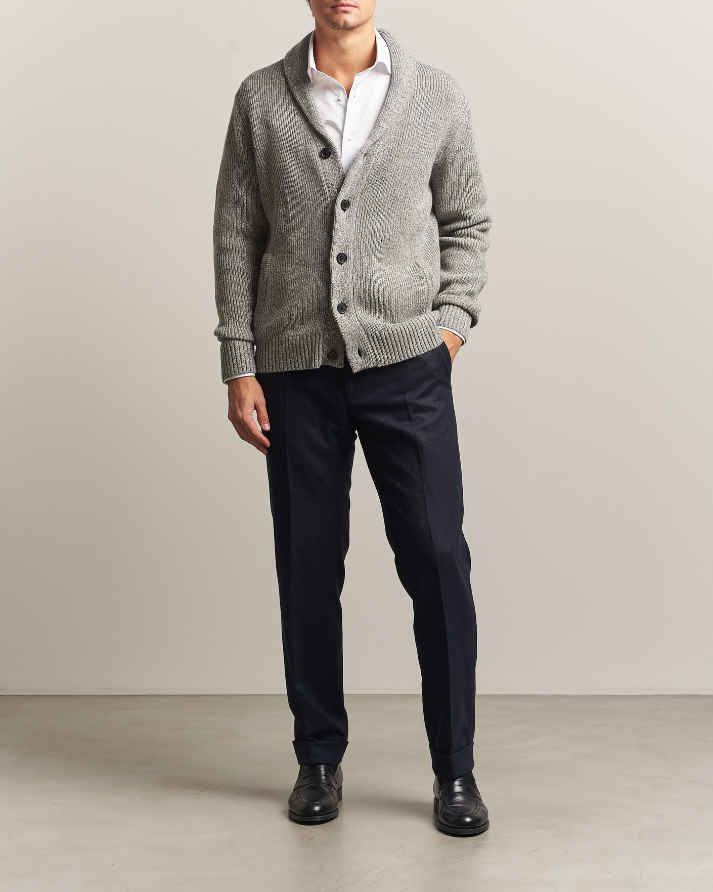 Herre | Trøjer | Charles Tyrwhitt | Chunky Merino Shawl Neck Cardigan Grey