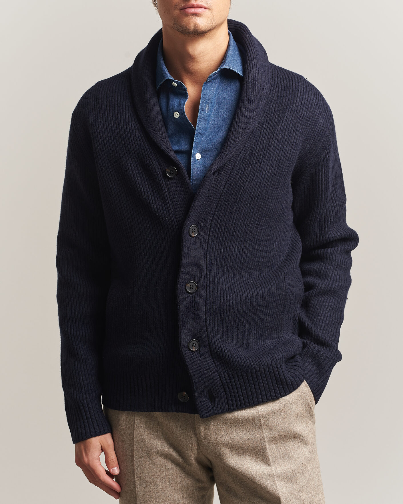 Herre | Trøjer | Charles Tyrwhitt | Chunky Merino Shawl Neck Cardigan Navy