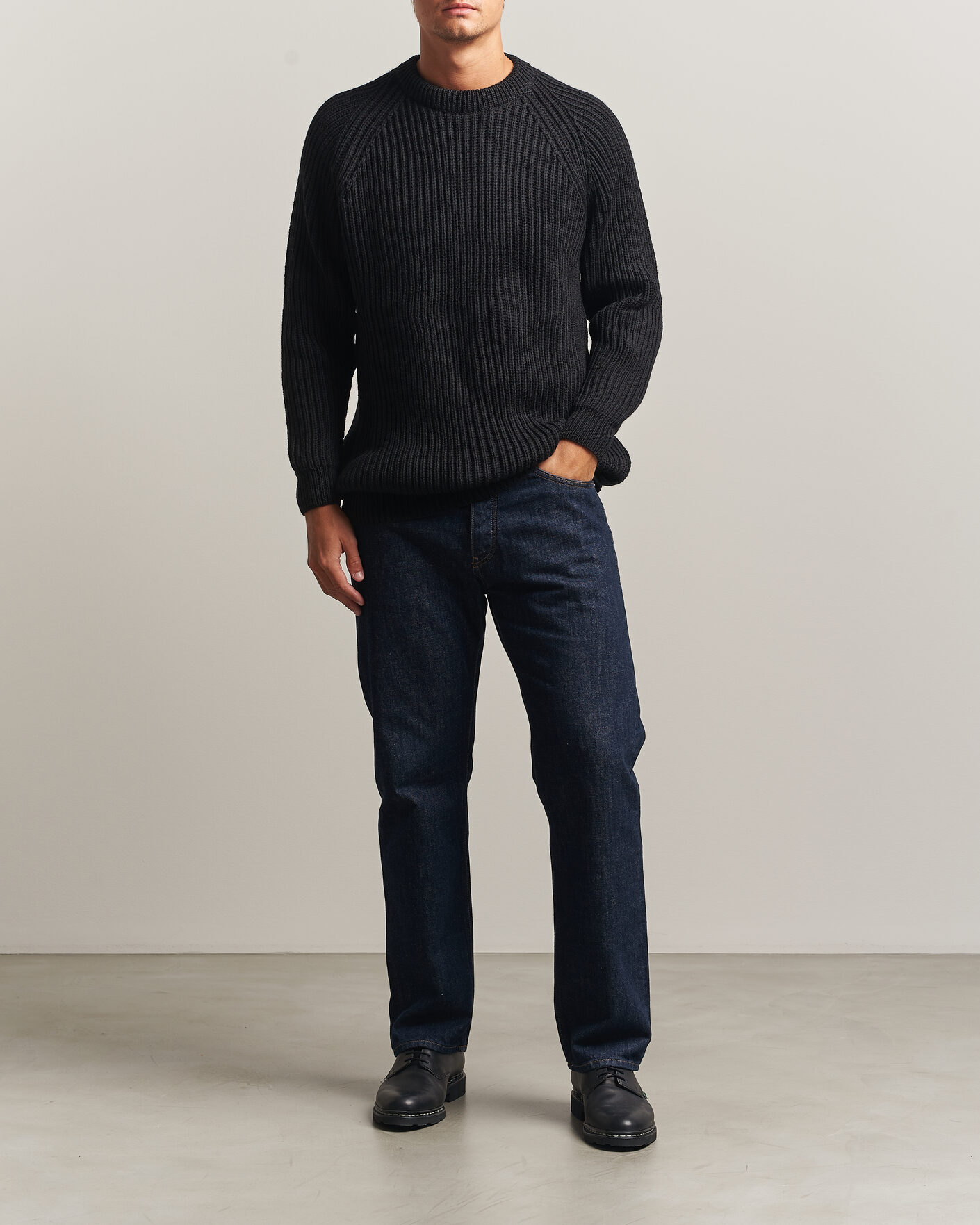 Herre | Trøjer | Gloverall | Fisherman Rib Chunky Wool Crew Neck Black