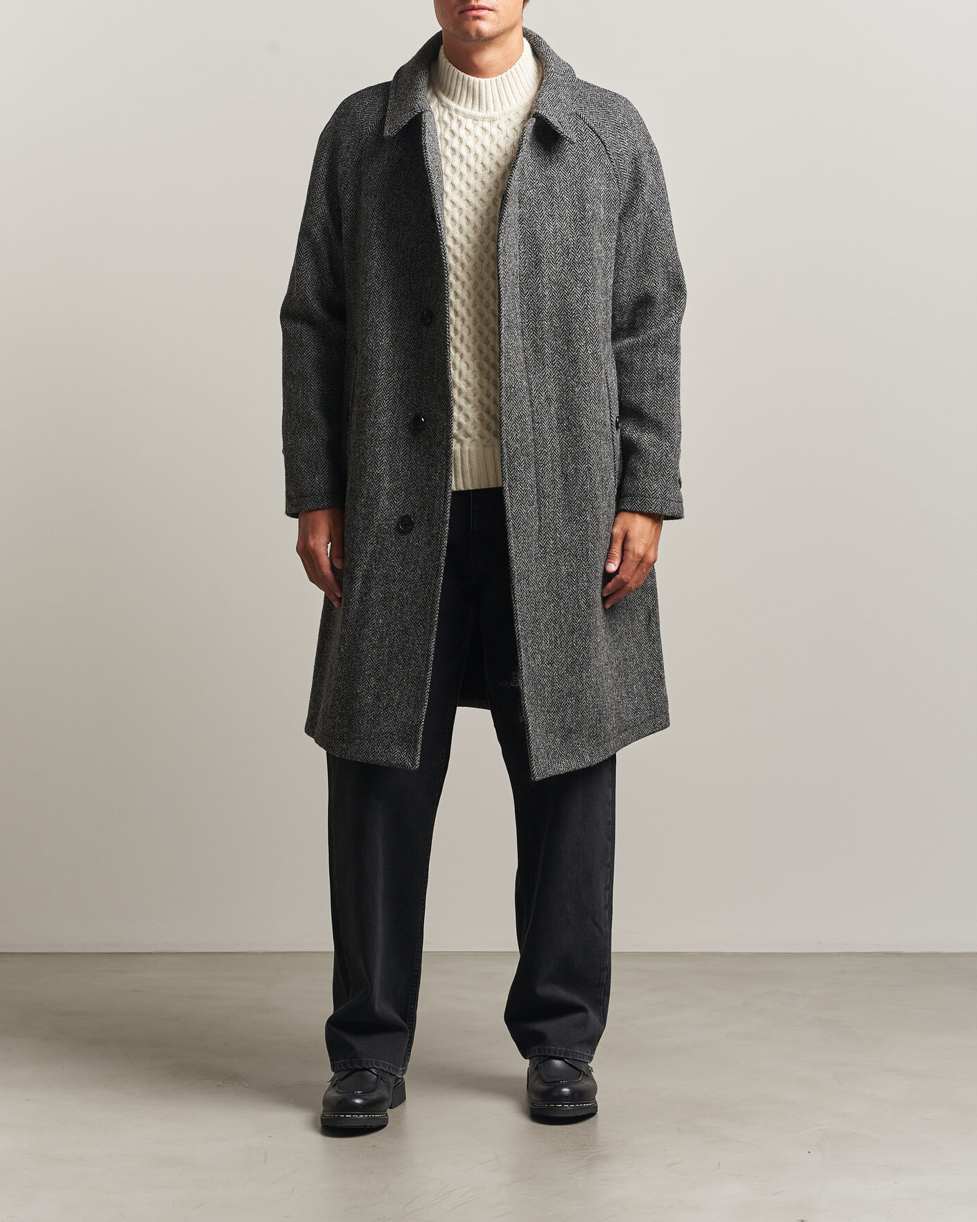 Herre | Jakker | Gloverall | Hynes Harris Tweed Coat Charcoal Herringbone