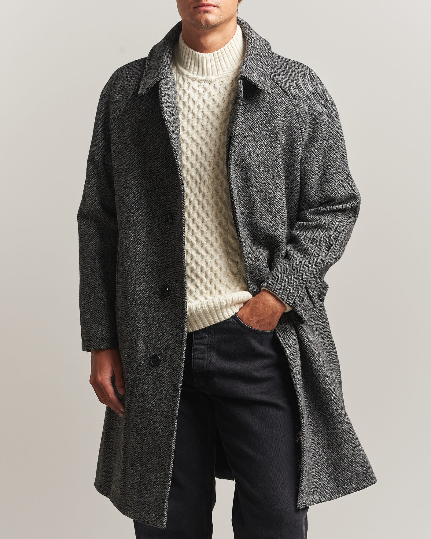 Herre | Jakker | Gloverall | Hynes Harris Tweed Coat Charcoal Herringbone