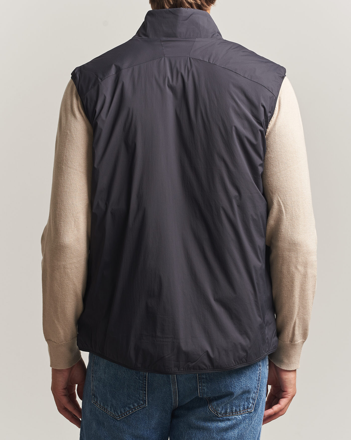 Herre | Veste | J.Lindeberg | Clinton Padded Vest Black