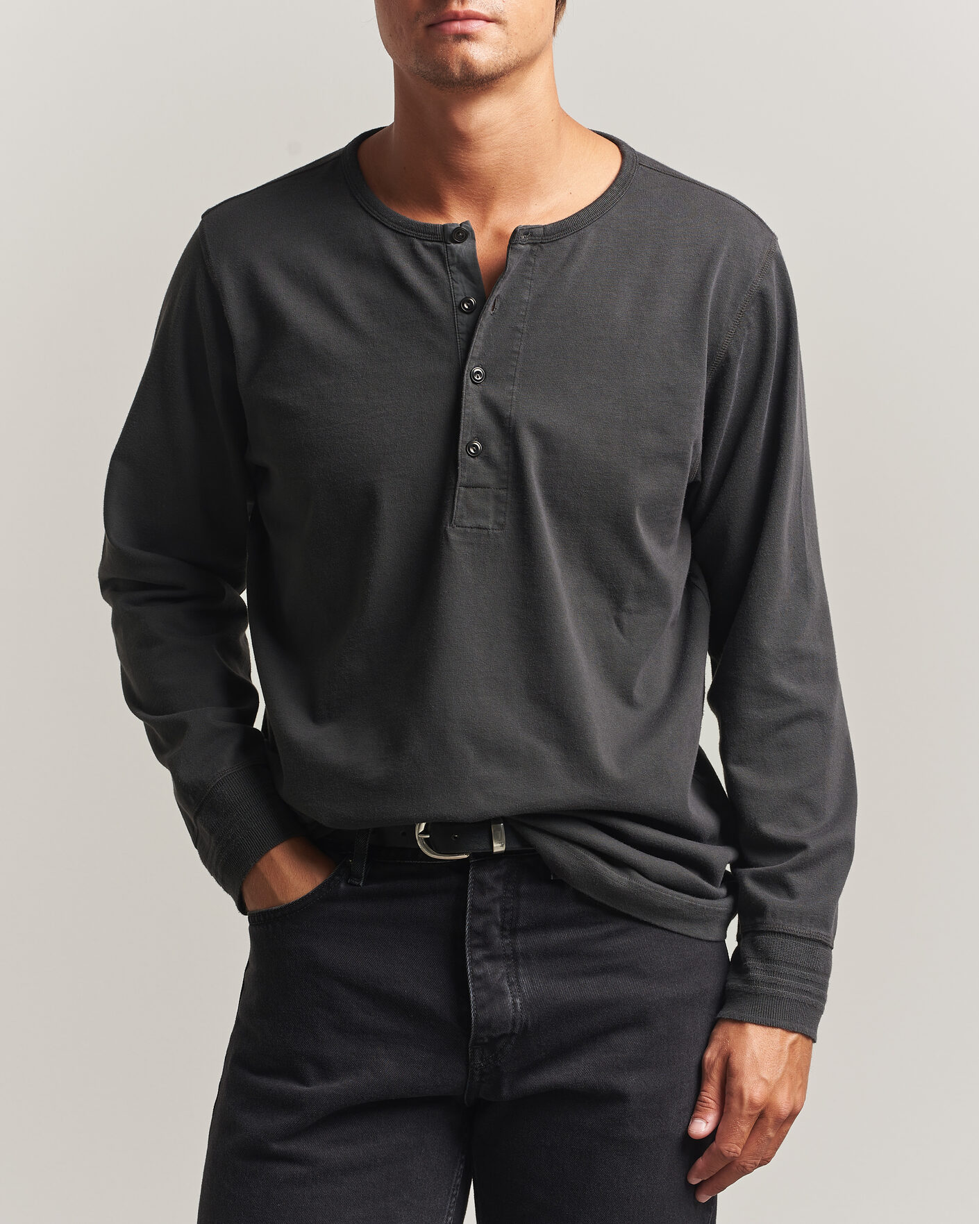 Herre | Trøjer | Nudie Jeans | Long Sleeved Henley Antracite
