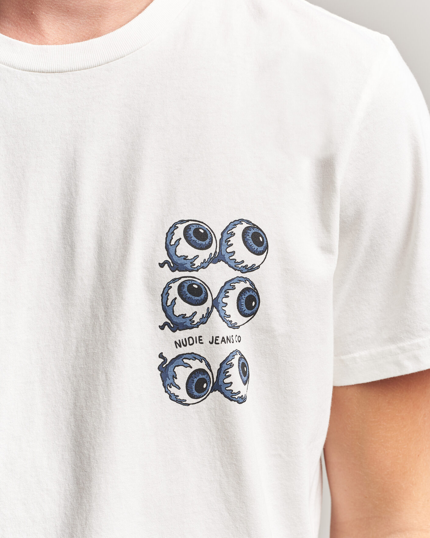 Herre | T-Shirts | Nudie Jeans | Roy Wall Crack T-Shirt Chalk White