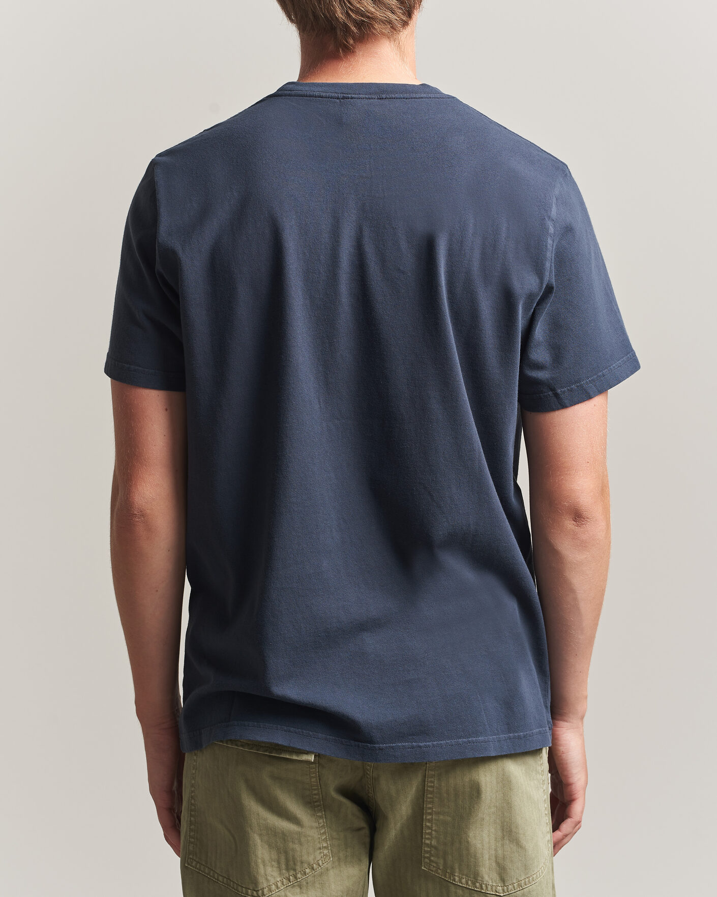 Herre | T-Shirts | Nudie Jeans | Roy Jeanjuggler T-Shirt Dark Blue