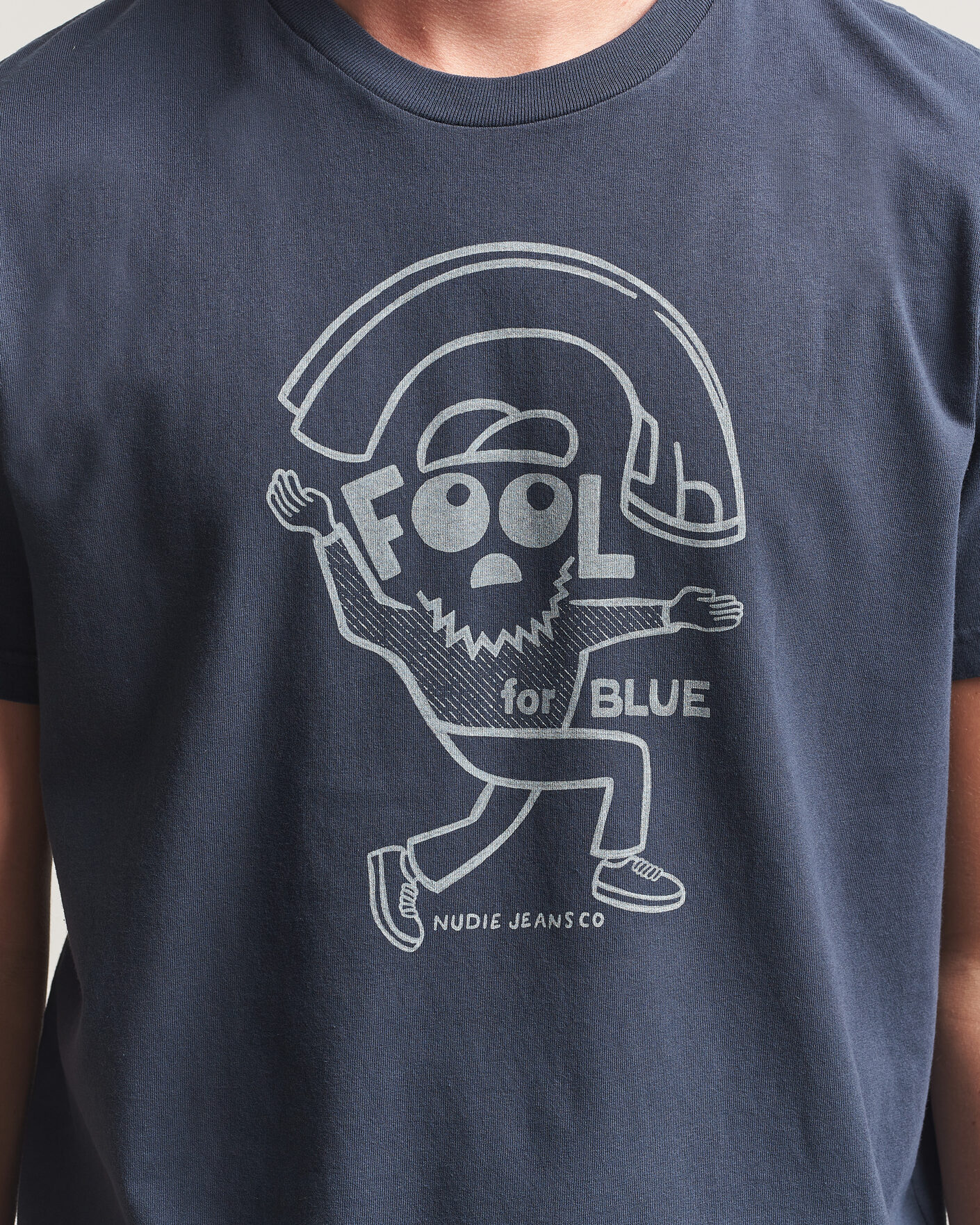 Herre | T-Shirts | Nudie Jeans | Roy Jeanjuggler T-Shirt Dark Blue