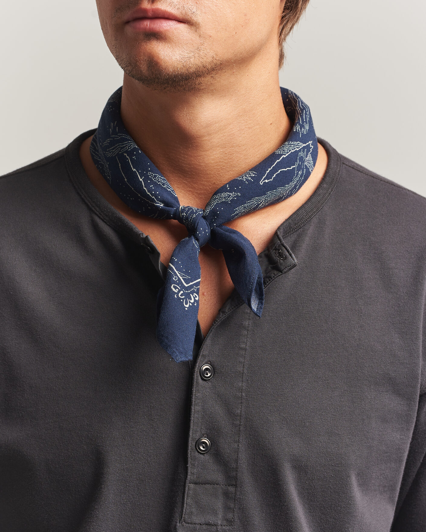 Herre | Tørklæde | Nudie Jeans | Ingrid Printed Bandana Blue