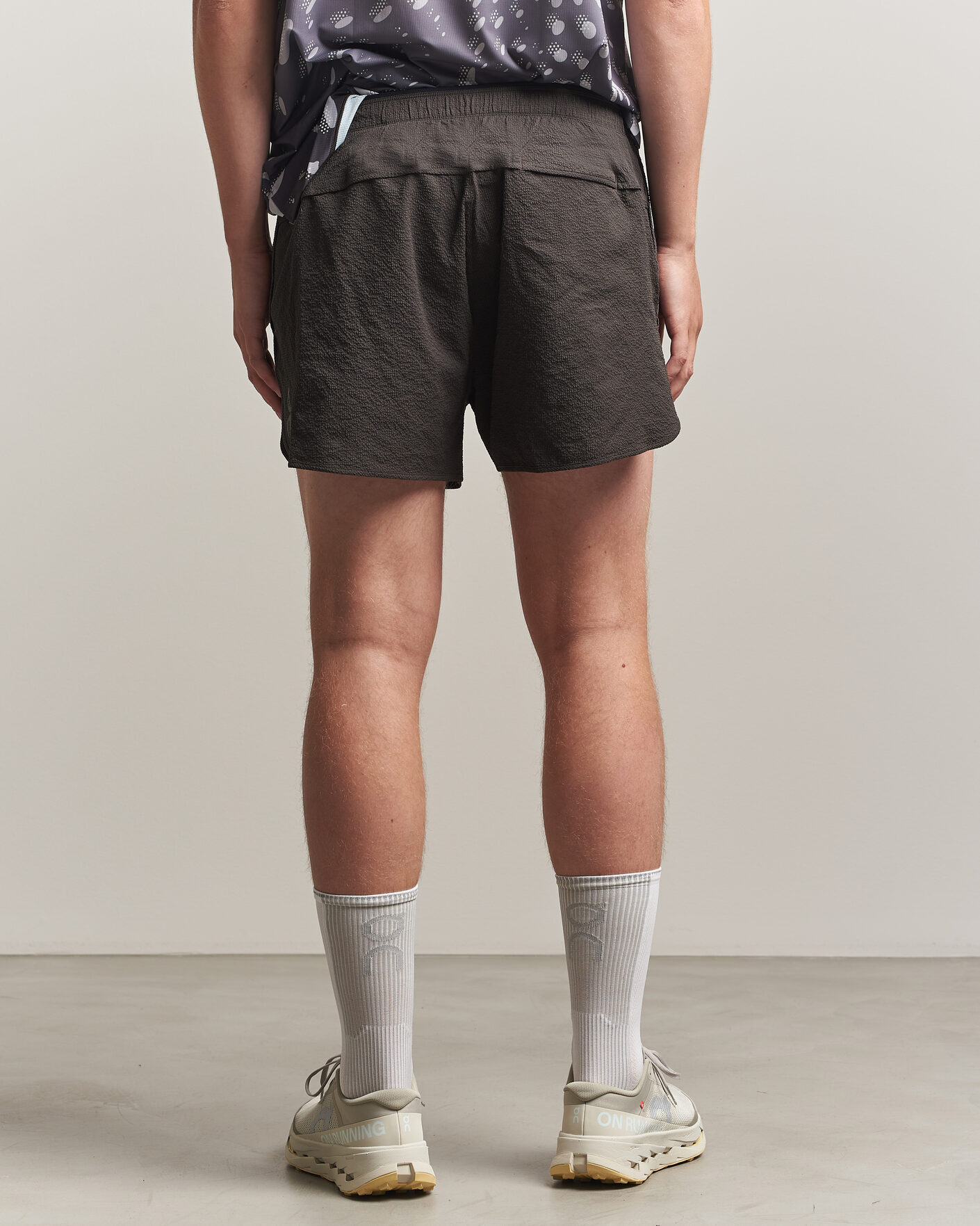 Herre | Shorts | On | Performance Volt Shorts Espresso