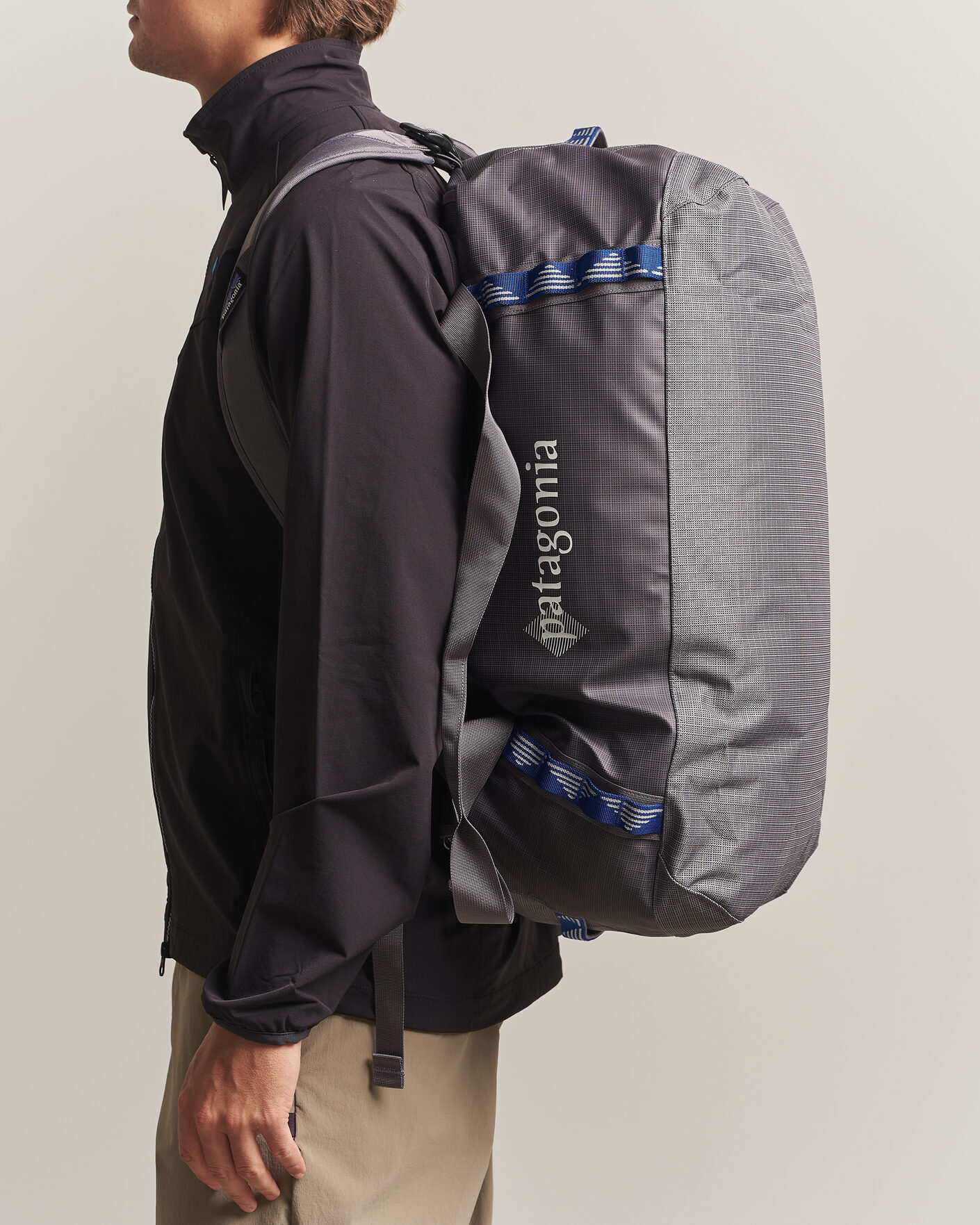 Herre | Tasker | Patagonia | Black Hole Duffel 55L Hut Tripper: May Grey