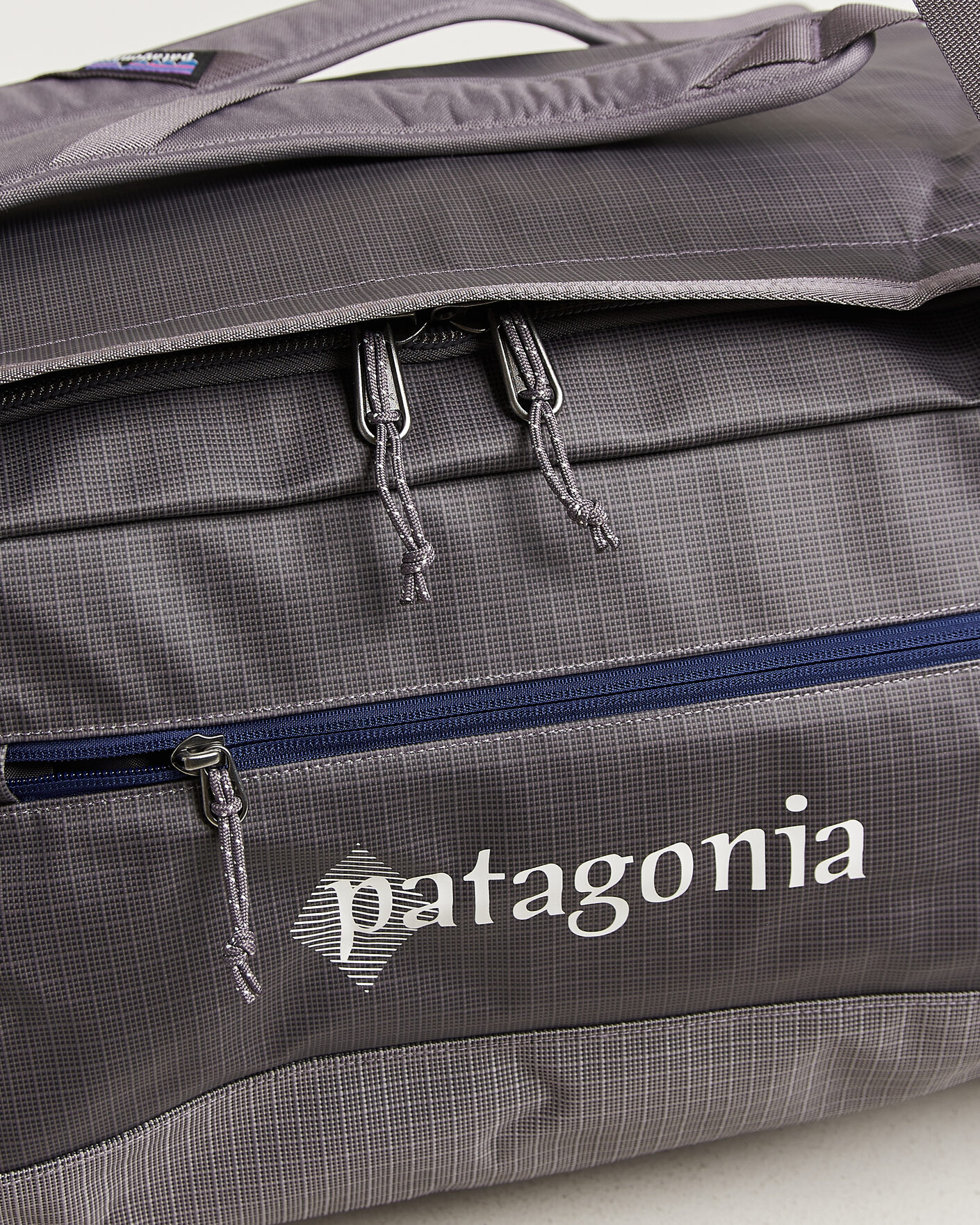 Herre | Tasker | Patagonia | Black Hole Duffel 55L Hut Tripper: May Grey