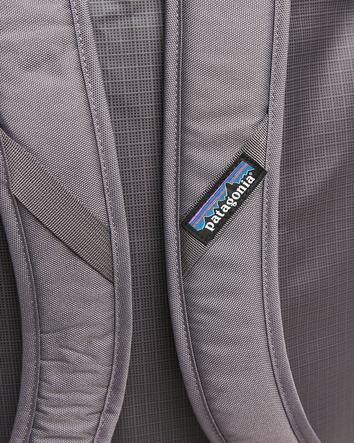 Herre | Tasker | Patagonia | Black Hole Duffel 55L Hut Tripper: May Grey
