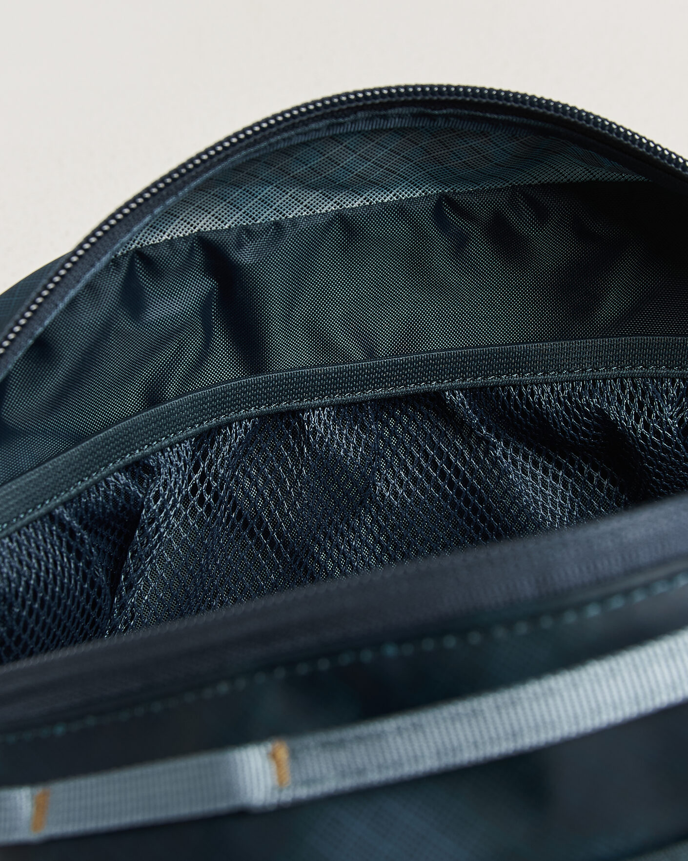 Herre | Tasker | Patagonia | Black Hole Cube 3L Summit Blue