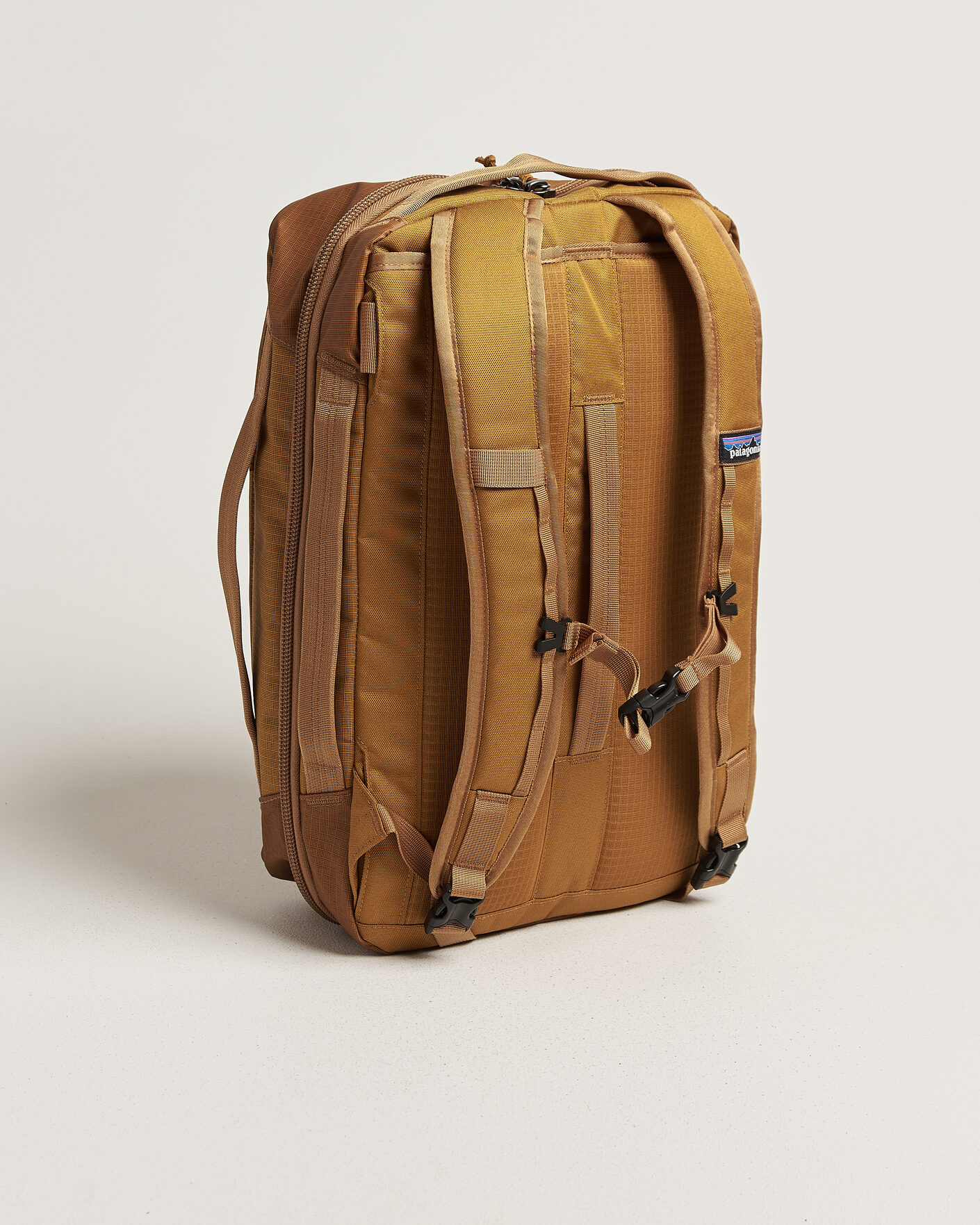 Herre | Tasker | Patagonia | Black Hole Micro MLC Cinnamon Brown