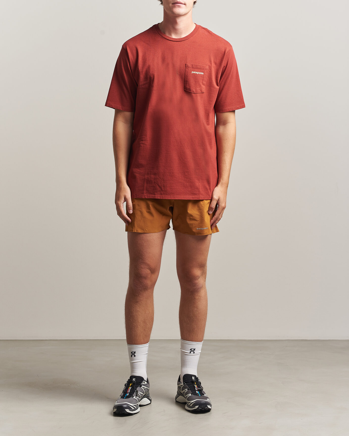Herre | T-Shirts | Patagonia | Boardshort Logo Pocket Responsibili T-Shirt Rusty Red