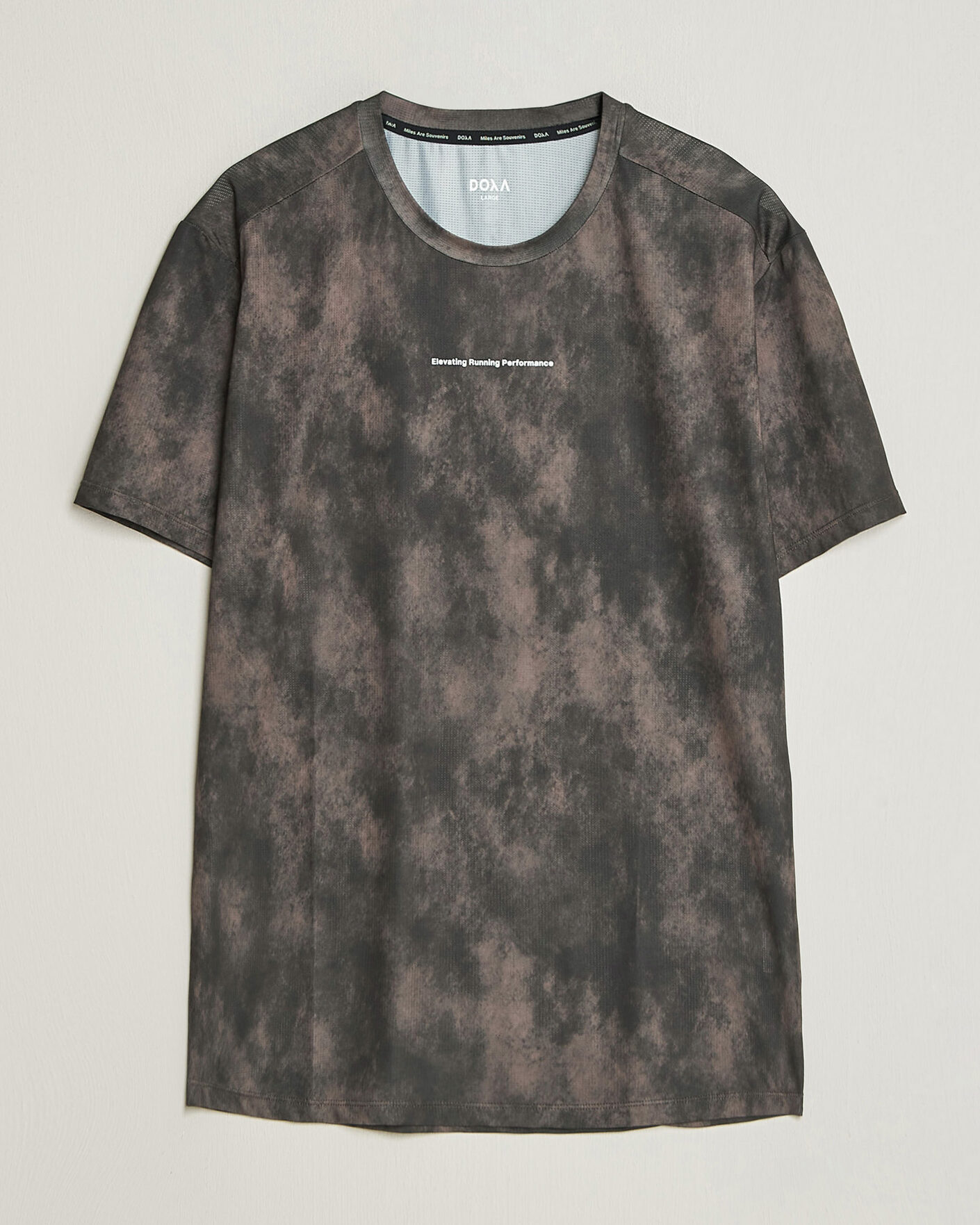 Herre | T-Shirts | DOXA | Rerun Short Sleeve T-Shirt Taupe