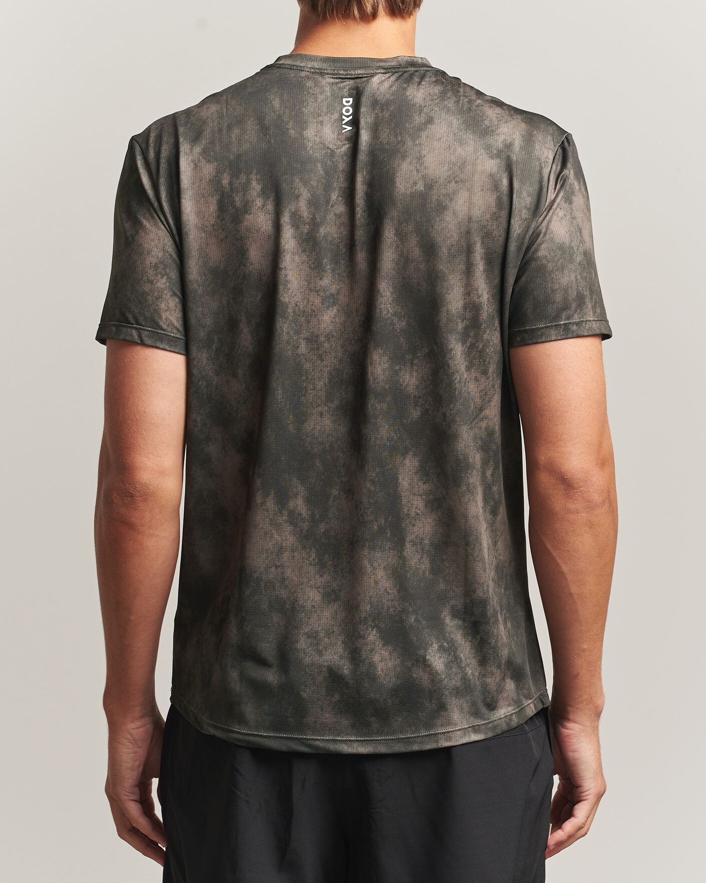 Herre | T-Shirts | DOXA | Rerun Short Sleeve T-Shirt Taupe