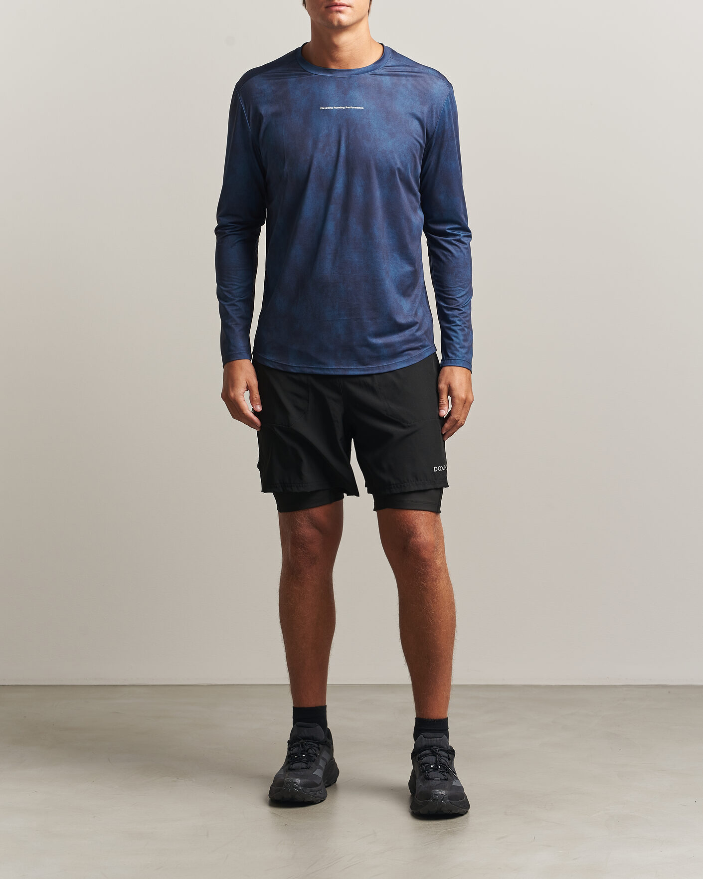 Herre | T-Shirts | DOXA | Rerun Long Sleeve T-Shirt Indigo