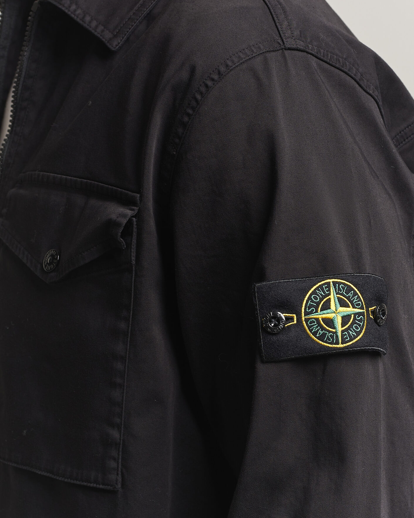 Herre | Skjorter | Stone Island | Organic Cotton Satin Stretch Zip Overshirt Black