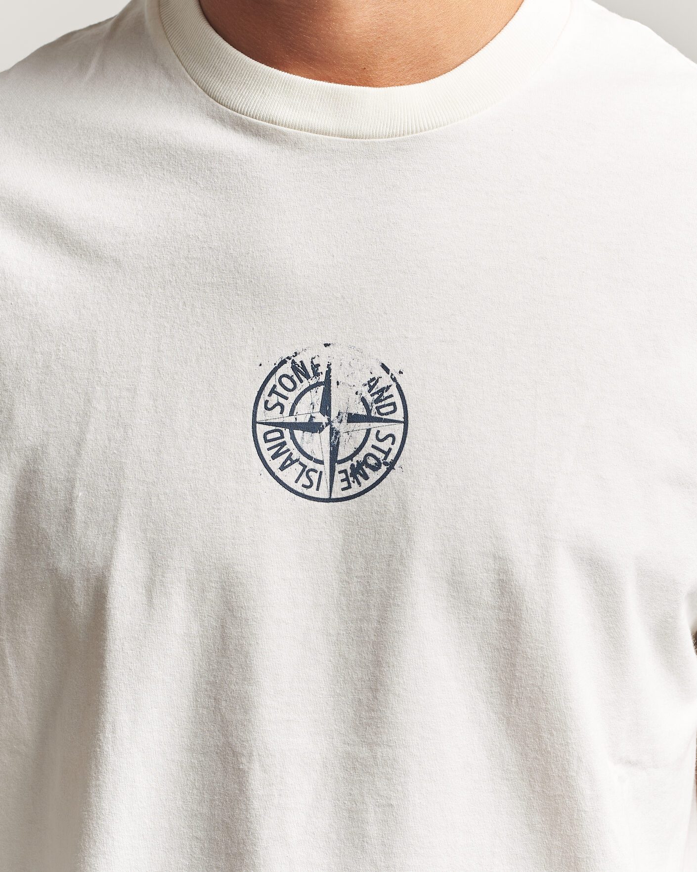 Herre | T-Shirts | Stone Island | Vertical Placement Print Cotton T-Shirt Ivory