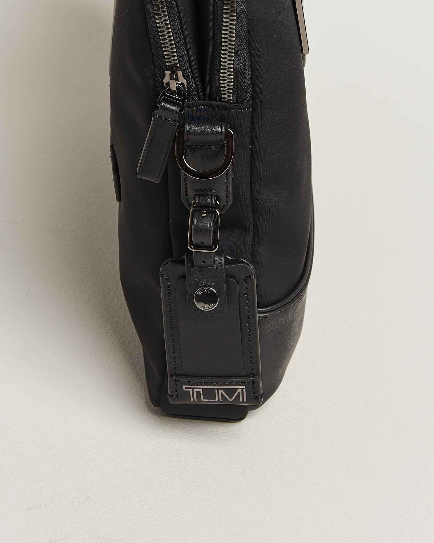 Herre | Tasker | TUMI | Harrison Sycamore Slim Nylon Brief Midnight Black