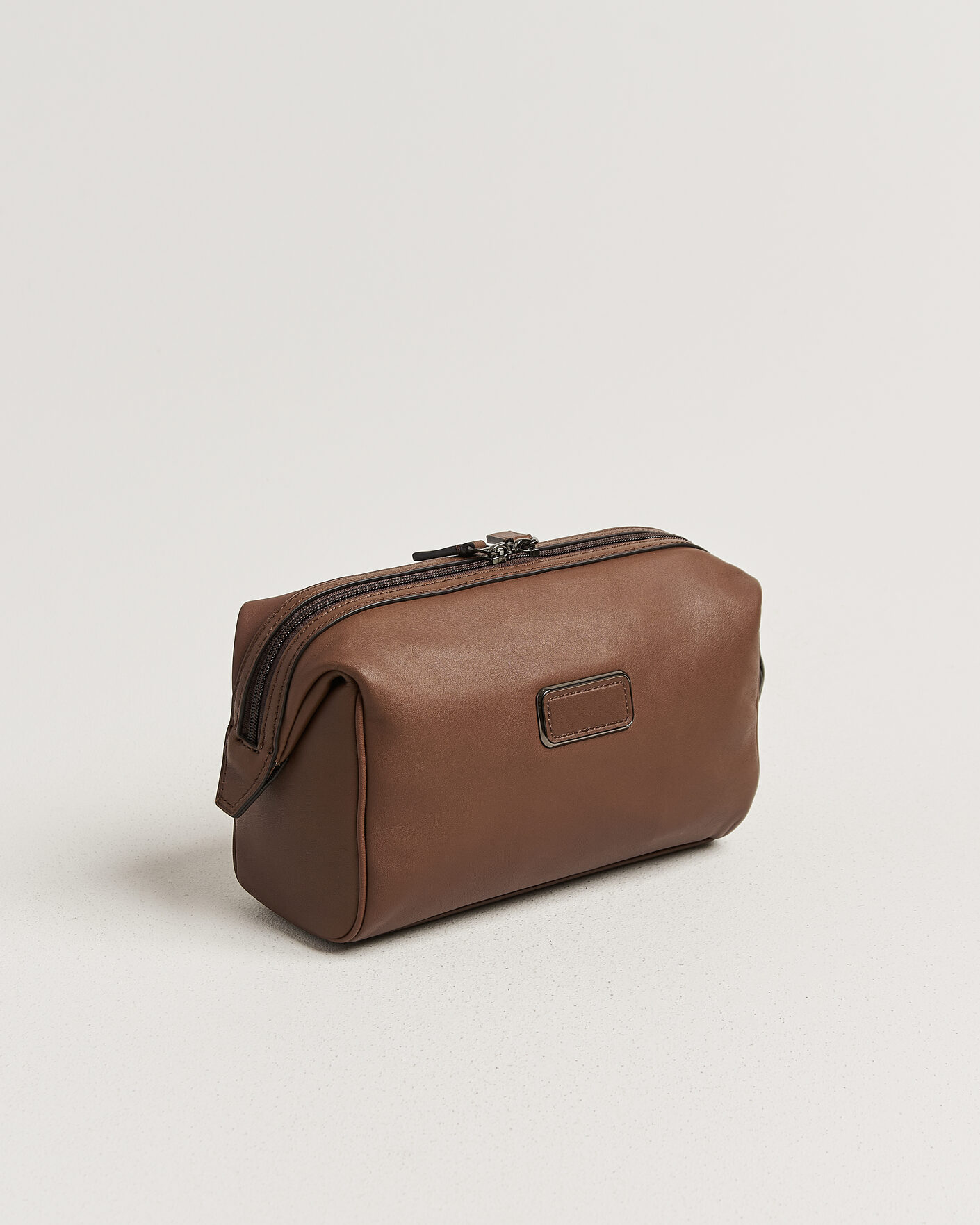 Herre | Tasker | TUMI | Framed Travel Kit Cognac