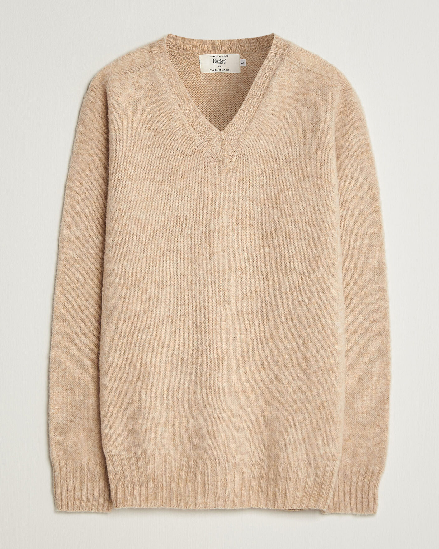Herre | Trøjer | Harley Of Scotland for Care of Carl | Brushed Supersoft Lambswool V-Neck Beige