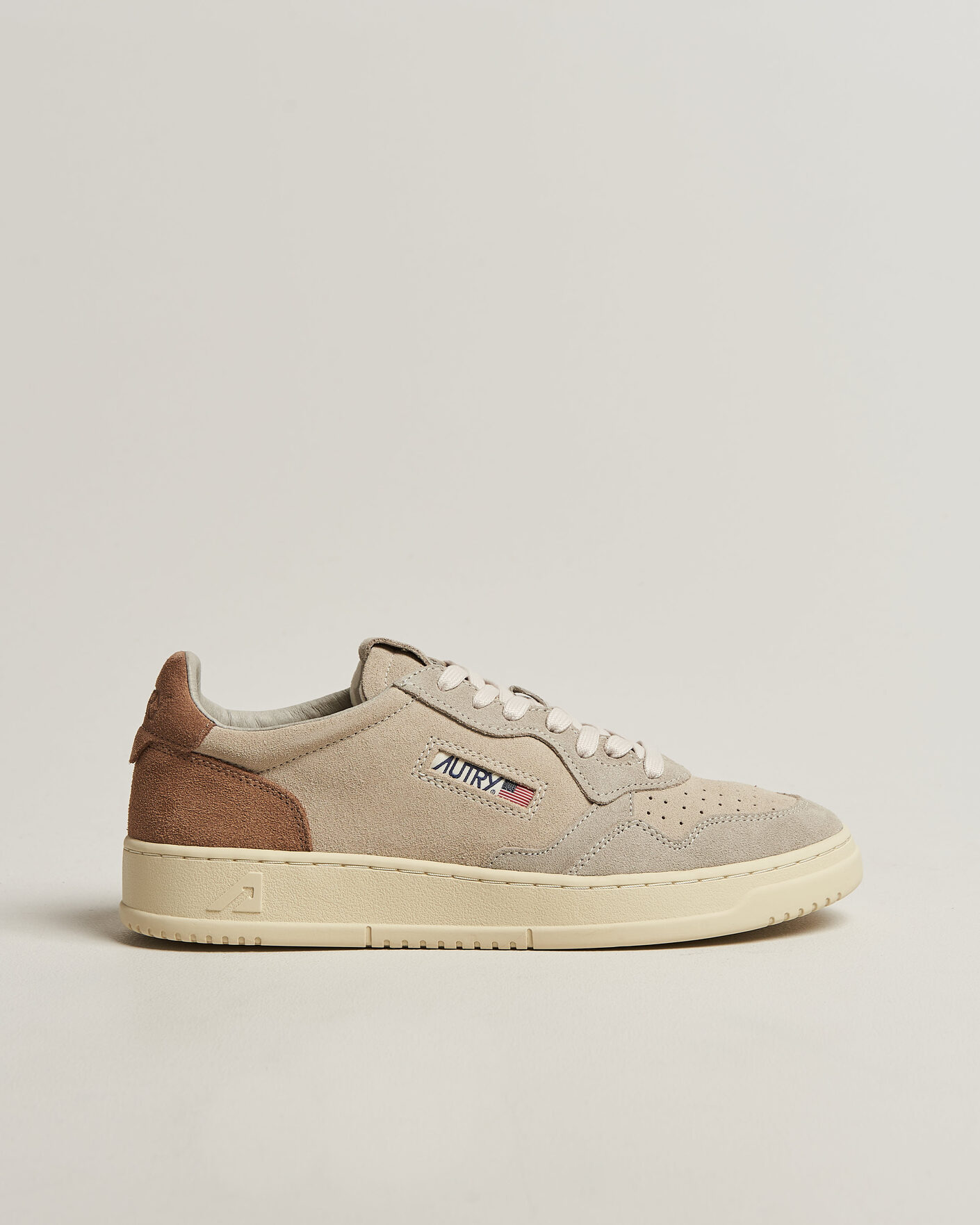 Herre | Sneakers | Autry | Medalist Low Suede Mix Sneaker Brown/Beige/White