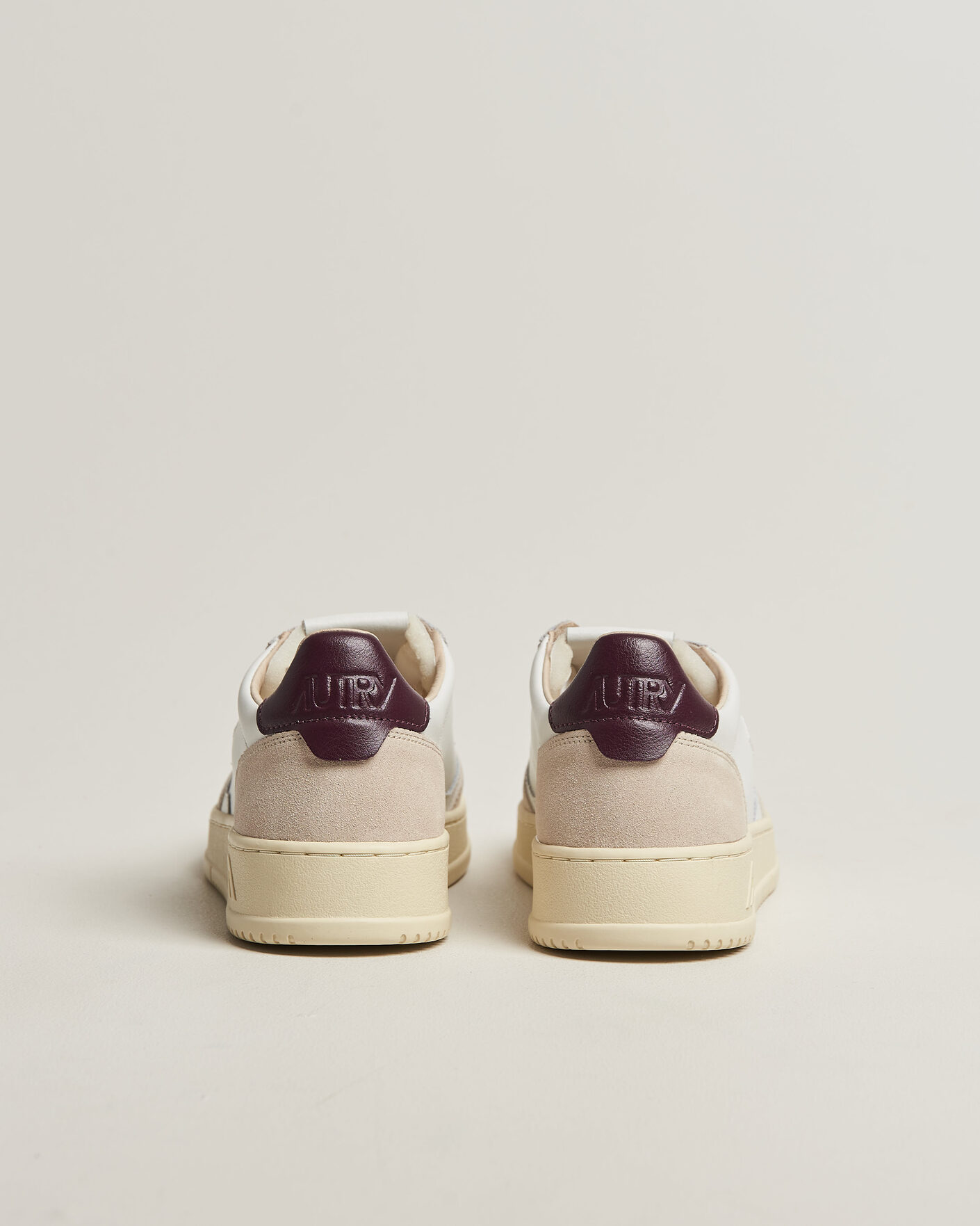Herre | Sneakers | Autry | Medalist Low Leather/Suede Sneaker White/Fig