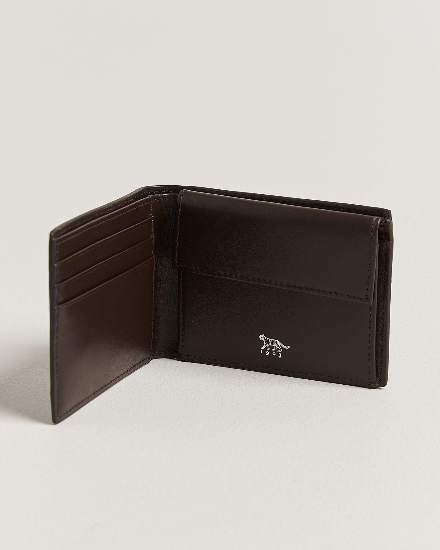 Herre | Punge | Tiger of Sweden | Wivalius Leather Wallet Dark Brown
