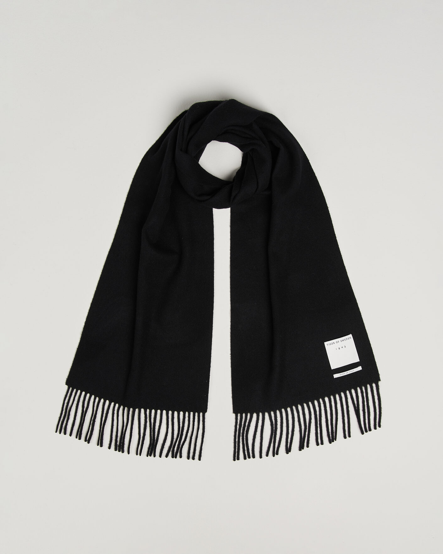 Herre | Halstørklæder | Tiger of Sweden | Sylan Wool Scarf Black