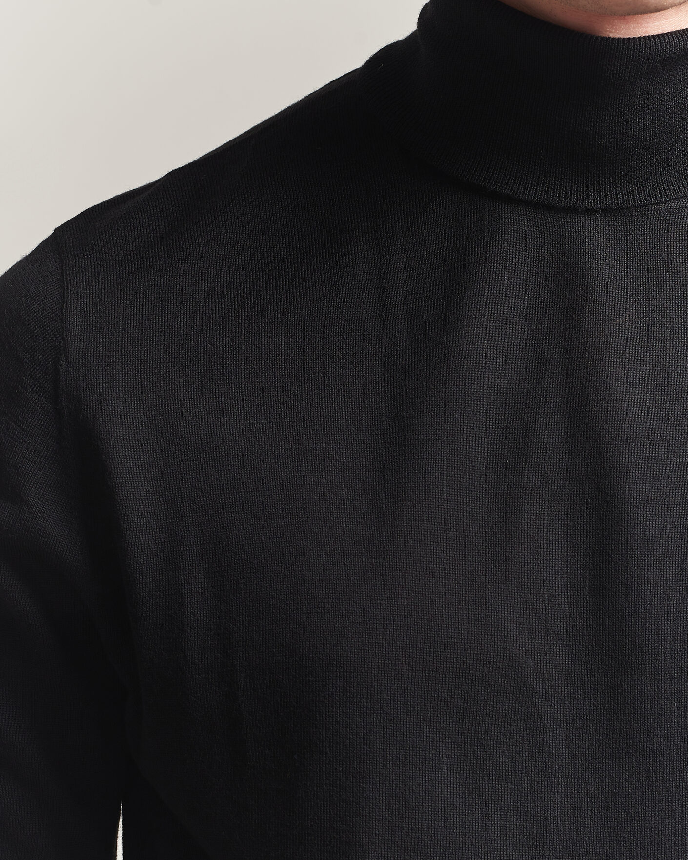 Herre | Trøjer | Tiger of Sweden | Nevile Extra Fine Merino Polo Black