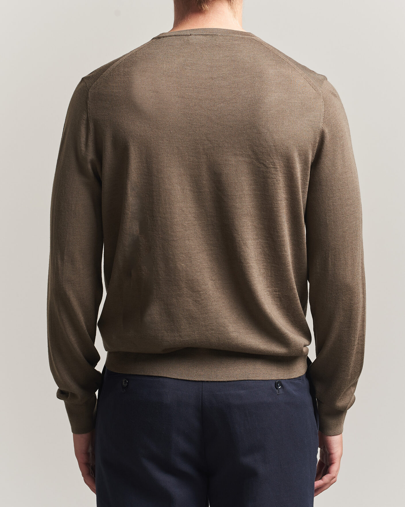 Herre | Trøjer | Tiger of Sweden | Connor Extra Fine Merino Crew Neck Pullover Aged Timber
