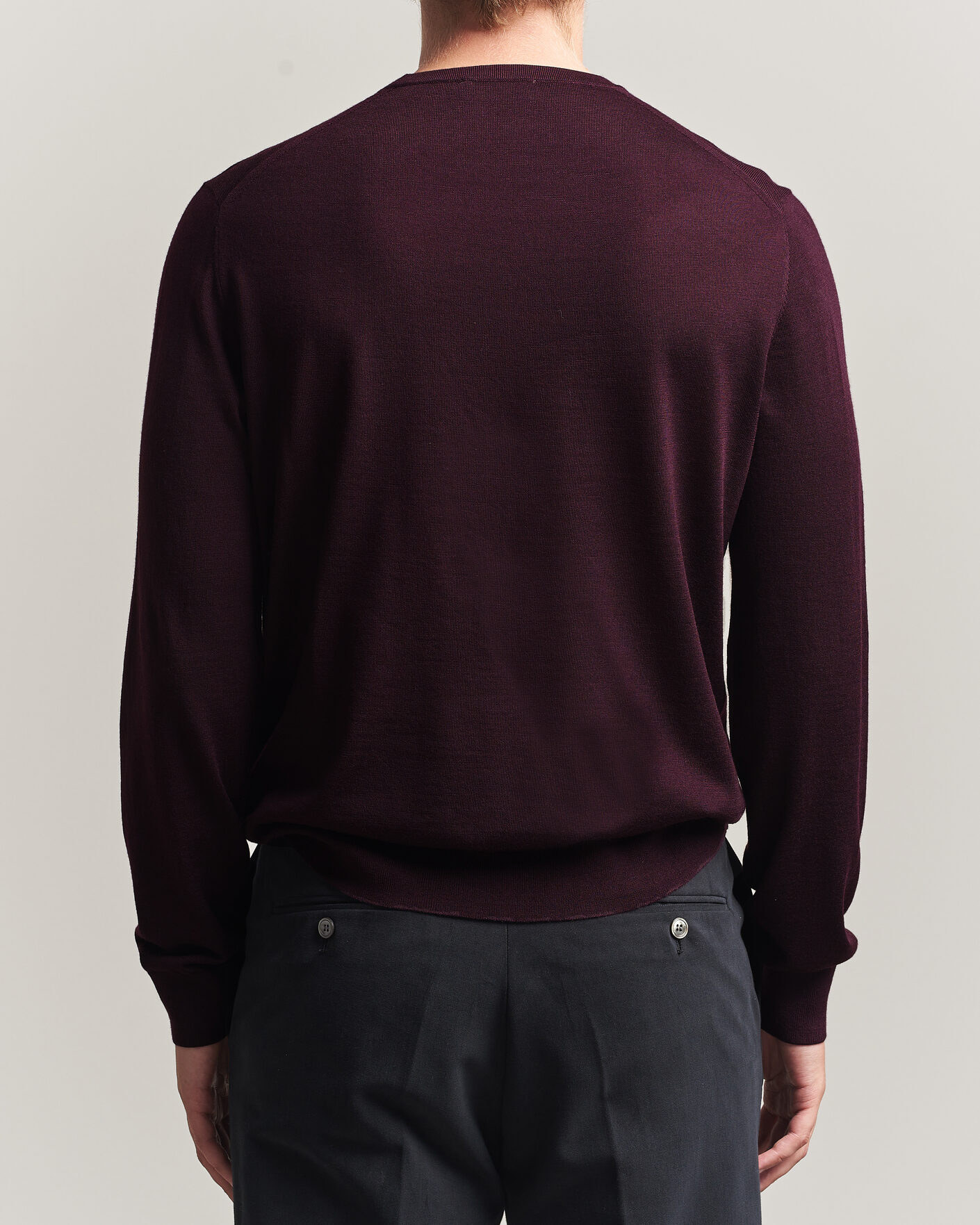 Herre | Trøjer | Tiger of Sweden | Connor Extra Fine Merino Crew Neck Pullover Aubergine