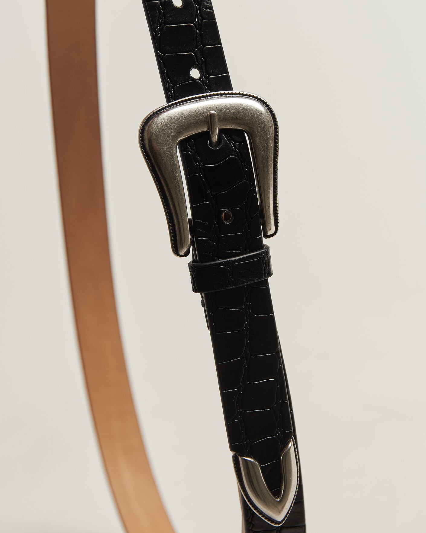 Herre | Bælter | Tiger of Sweden | Ecus Structured Leather Western Belt Black
