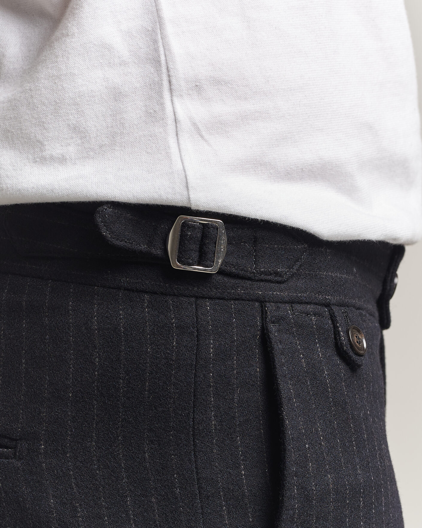 Herre | Bukser | Tiger of Sweden | Tense Wool Pleated Pinstriped Trousers Blue Function