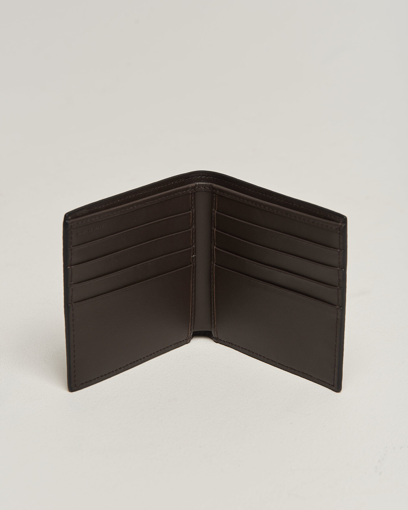 Herre | Punge | Smythson | Ludlow 8 Card Wallet Dark Brown