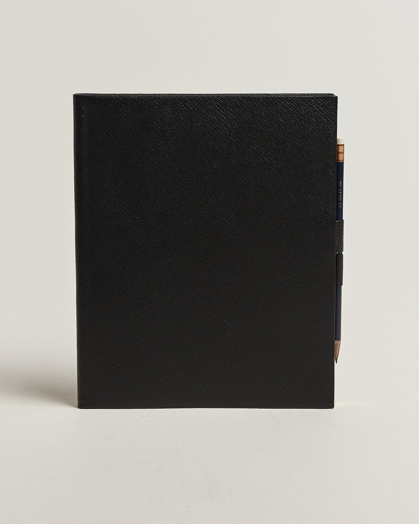 Herre | Notesbøger | Smythson | Pastegrain Sketchbook Black