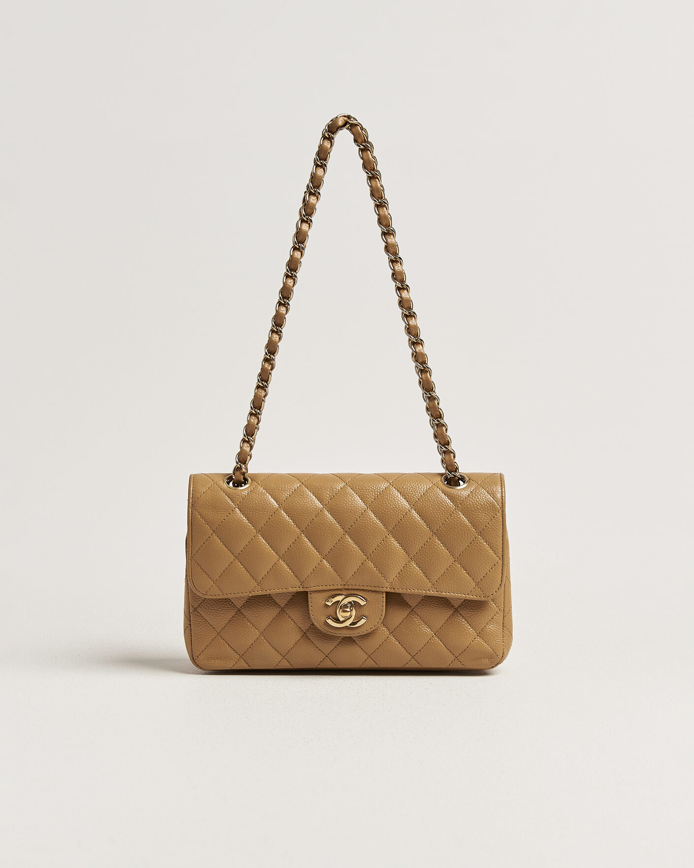Herre | Pre-Owned & Vintage Bags | Chanel Pre-Owned | Classic Small Double Flap Bag Caviar Leather Beige