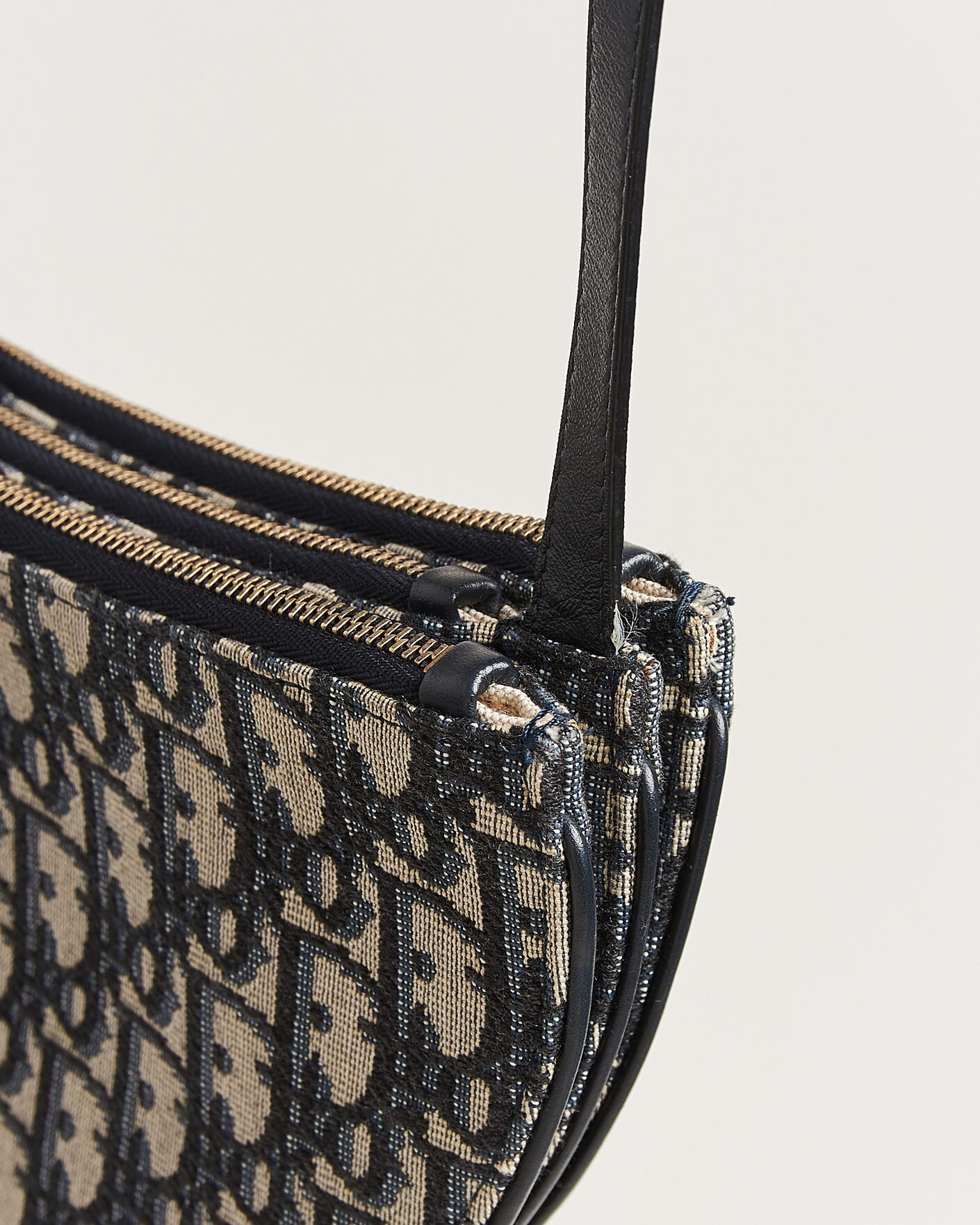 Herre | Pre-Owned & Vintage Bags | Dior Pre-Owned | Saddle Oblique Rodeo Trio Pouch Blue
