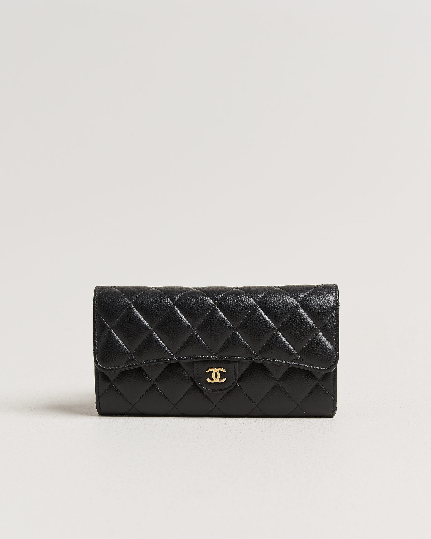 Herre | Pre-Owned & Vintage Bags | Chanel Pre-Owned | Classic Long Flap Wallet Caviar Leather Black