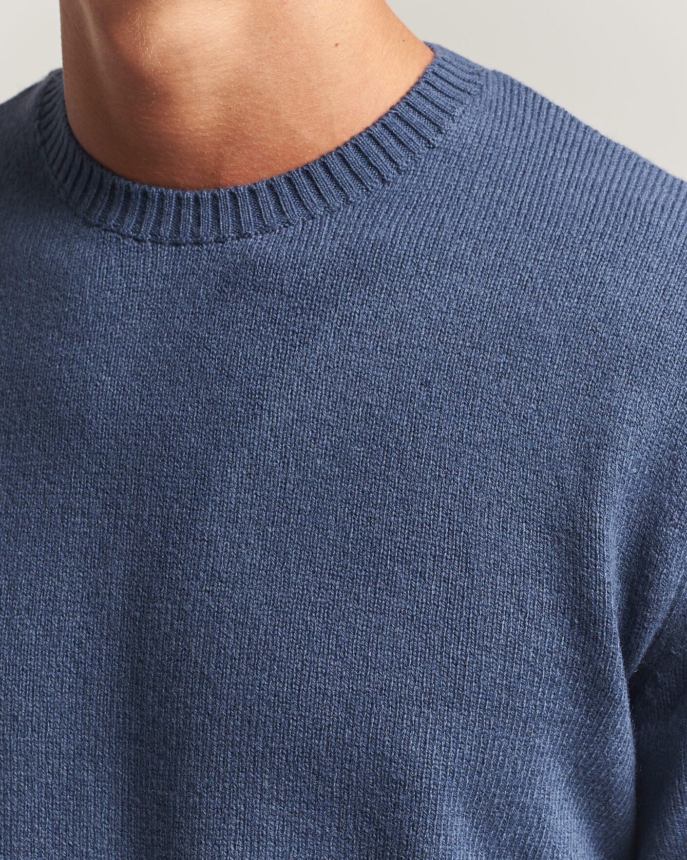 Herre | Trøjer | Colorful Standard | Classic Merino Wool Crew Neck Petrol Blue