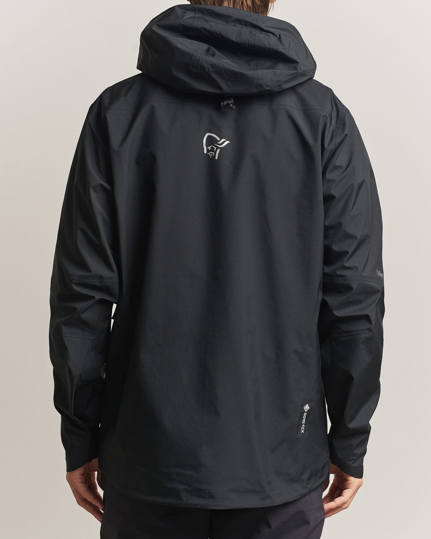 Herre | Jakker | Norrøna | Falketind GORE-TEX Jacket Caviar Black