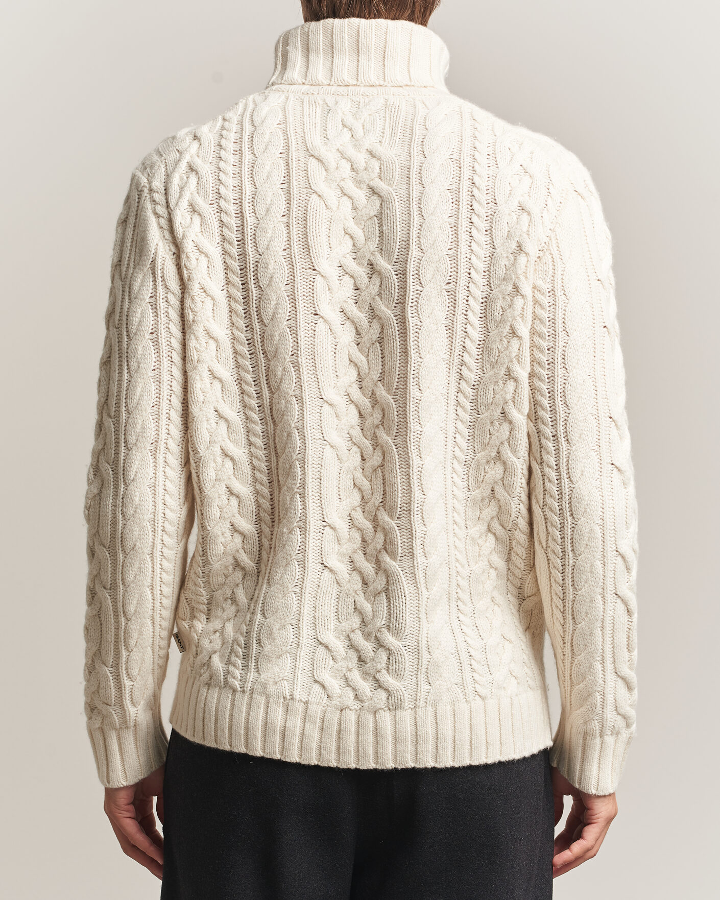 Herre | Trøjer | Gant | Wool/Cotton Cable Knitted Turtleneck Cream