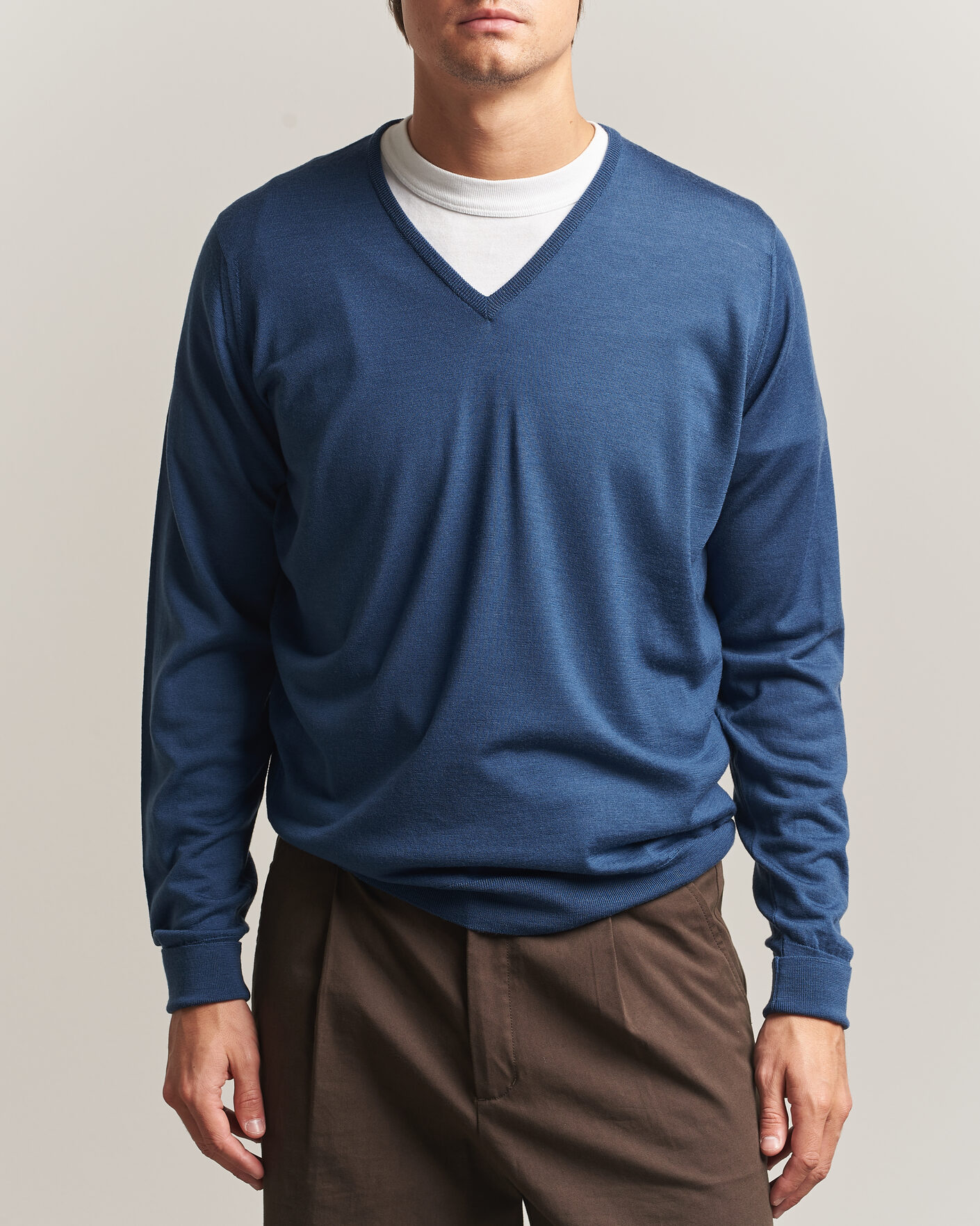 Herre | Trøjer | John Smedley | Bobby Extra Fine Merino V-Neck Pullover Teal Firth