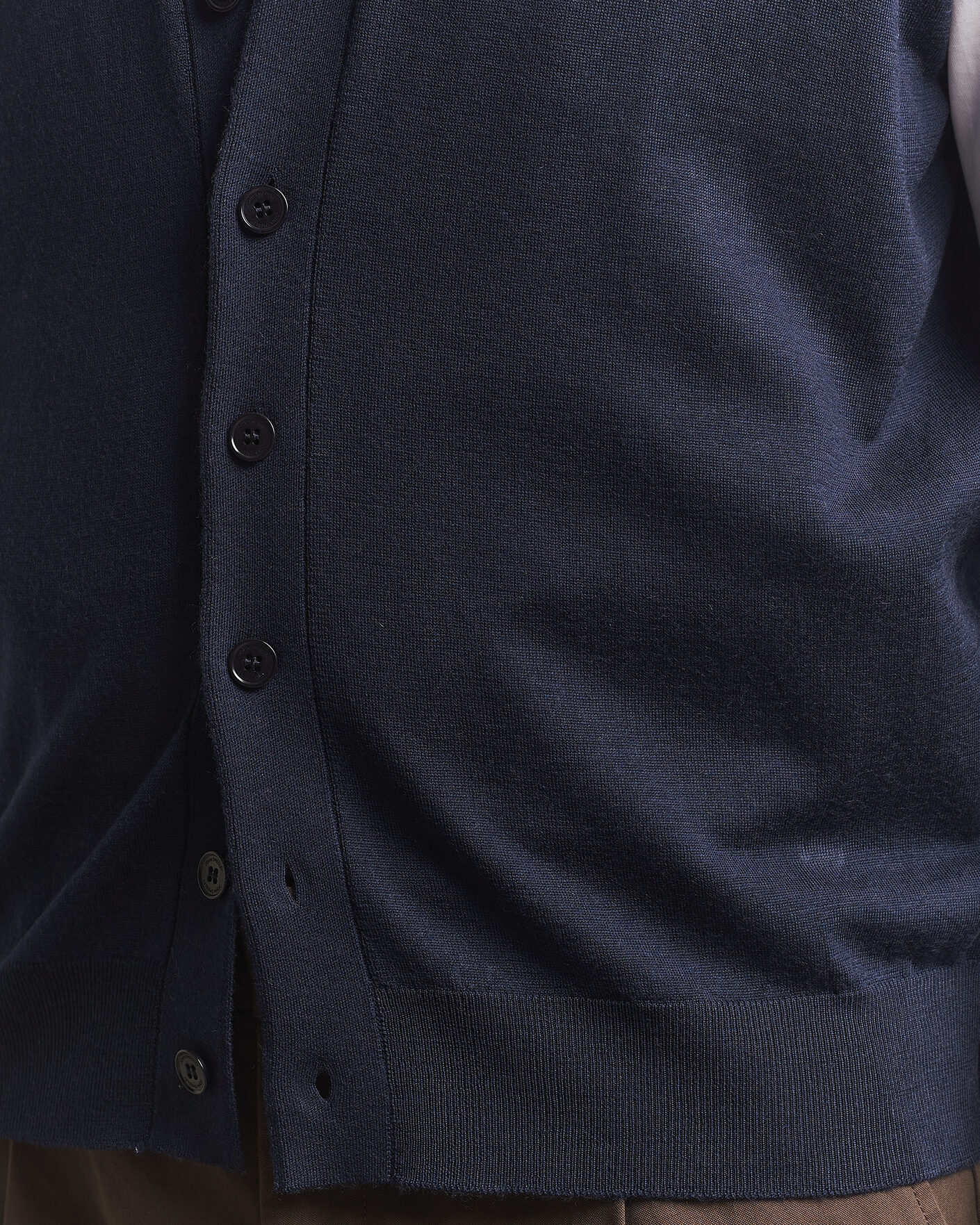 Herre | Trøjer | John Smedley | Bolton Extra Fine Merino Waistcoat Midnight